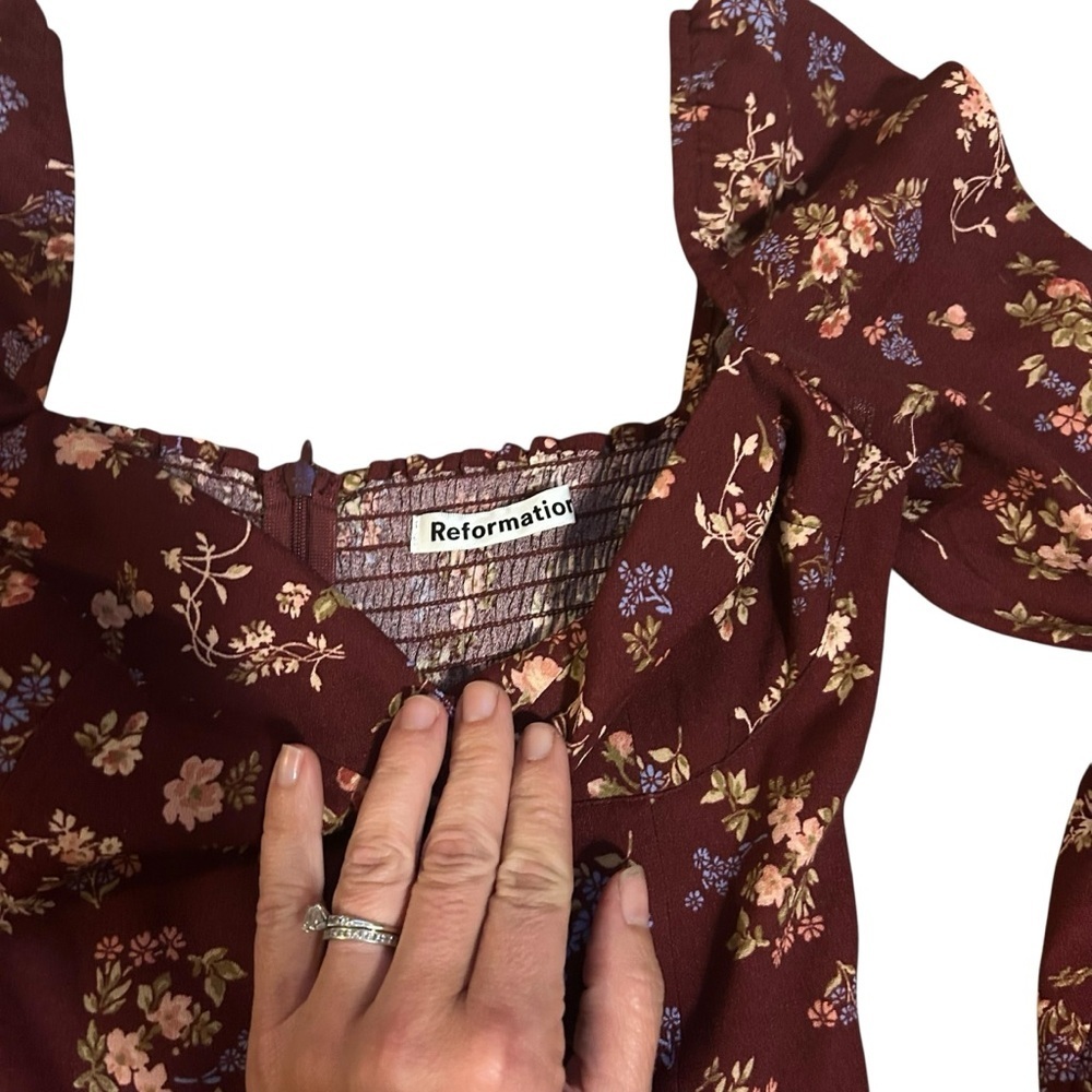 Reformation Mochi dress Chantelle maroon floral size 4 smocked milkmaid babydoll - Picture 6 of 9